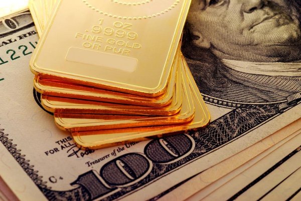 涨中宝 国际金价多次刷新历史高位，哪些原因导致本轮上涨？